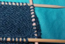 "Leichter" in Runden stricken mit Nadelspiel aus Holz