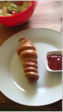 Würstchen im Brezelmantel für die Kids