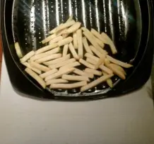 Pommes kalorienarm und knusprig zubereiten