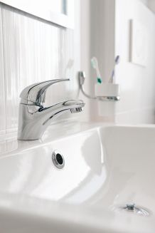 Wasserhahn einfach entkalken