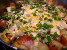 Herzhafte Kartoffelpfanne mit grünen Bohnen & Käse - vegetarisch