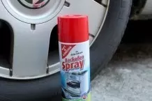 Reinigung von Autofelgen mit Backofenspray