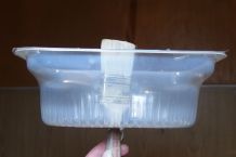 Billiger Spritzschutz aus Plastikverpackung