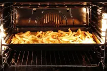 Pommes selbstgemacht ohne Frittierfett