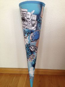 Schultüte basteln im Graffiti-Look - Anleitung