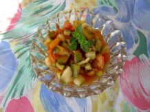 Salsa-Salat zum Grillen