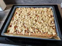 Pflaumenkuchen vom Blech mit Butterstreuseln