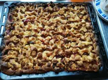 Pflaumenkuchen vom Blech mit Butterstreuseln