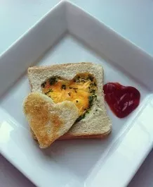 Frühstücksei im Toast