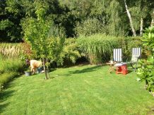 Improvisierte Kniekissen für die Gartenarbeit
