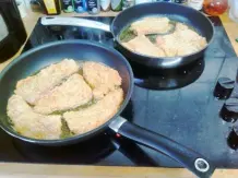Putenschnitzel panieren