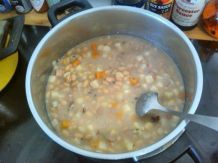 Bohnensuppe auf Italienische Art