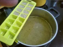 Bohnensuppe mit frischen Hackfleischbällchen
