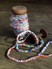 Geschenkband oder Kordel aus Stoffresten (Fabric Bands)