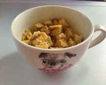 French Toast Tasse aus der Mikrowelle