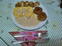 Bouletten mit Blumenkohl und Püree
