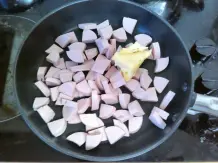 Linsensuppe mit Schinkenfleischwurst