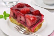 Frischer Erdbeerkuchen auch im Winter