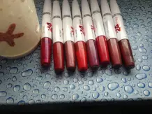 Übersicht bei der Auswahl der Lippenstiftfarbe