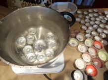 Recycling: Teelichthüllen wiederverwenden