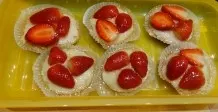 Kokos Cupcakes mit Erdbeer-Kokos-Topping