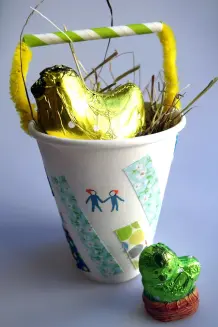 Osternest aus Kaffeebecher basteln ~ DIY