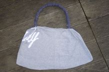 Tragetasche, Beutel aus altem T-Shirt selber machen