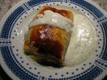 Spargel-Schinken Taschen mit Kräutersauce