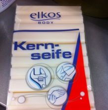 Flüssigseife aus Kernseifenstück herstellen