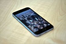 Kontakt in den Lockscreen des Smartphones setzen