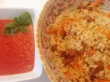 Plov mit Lammfleisch & Tomaten-Paprika-Knoblauchsoße