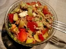 Thunfisch-Tomaten-Paprika-Salat