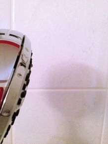 Glaswände der Dusche schnell sauber und trocken