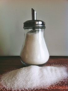 Zucker im Haushalt verwenden - 8 Tipps