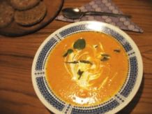Quitten-Cremesuppe mit Hühnerfleisch