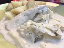 Lecker eingelegte Bismarckheringe mit Kartoffeln