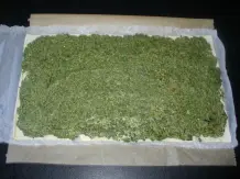 Spinat-Feta-Strudel mit frischem Wildlachs