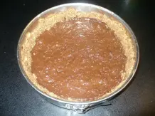Fruchtig frische Kühlschranktorte mit Knusperdeckel
