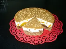 Fruchtig frische Kühlschranktorte mit Knusperdeckel