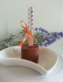 Trinkschokolade mit Gewürzen herstellen