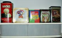 Altes CD-Regal wird zum Gewürzschrank