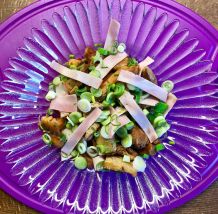 Salat aus Pfifferlingen und Steinpilzen