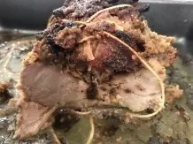 Gebackenes Schweinefilet mit Feigen-Parma-Salbei-Butterfüllung