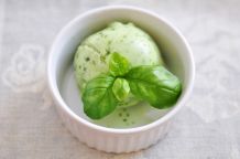 Basilikum Eis - ungewöhnlich aber lecker
