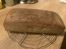 Leckeres dunkles Brot - mit Hefewasser gebacken