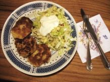 Kartoffelrösti mit Spitzkohlsalat - vegetarisch
