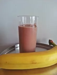 Schneller Bananen-Kokos-Smoothie