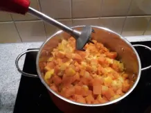 Kürbis-Orangen-Karotten-Marmelade