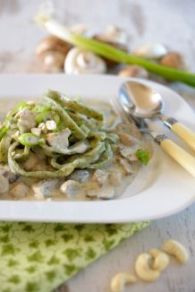 Bandnudeln mit Pilz-Brunch-Soße
