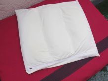 Kissen mit Mikrokugeln gegen Nackenschmerzen